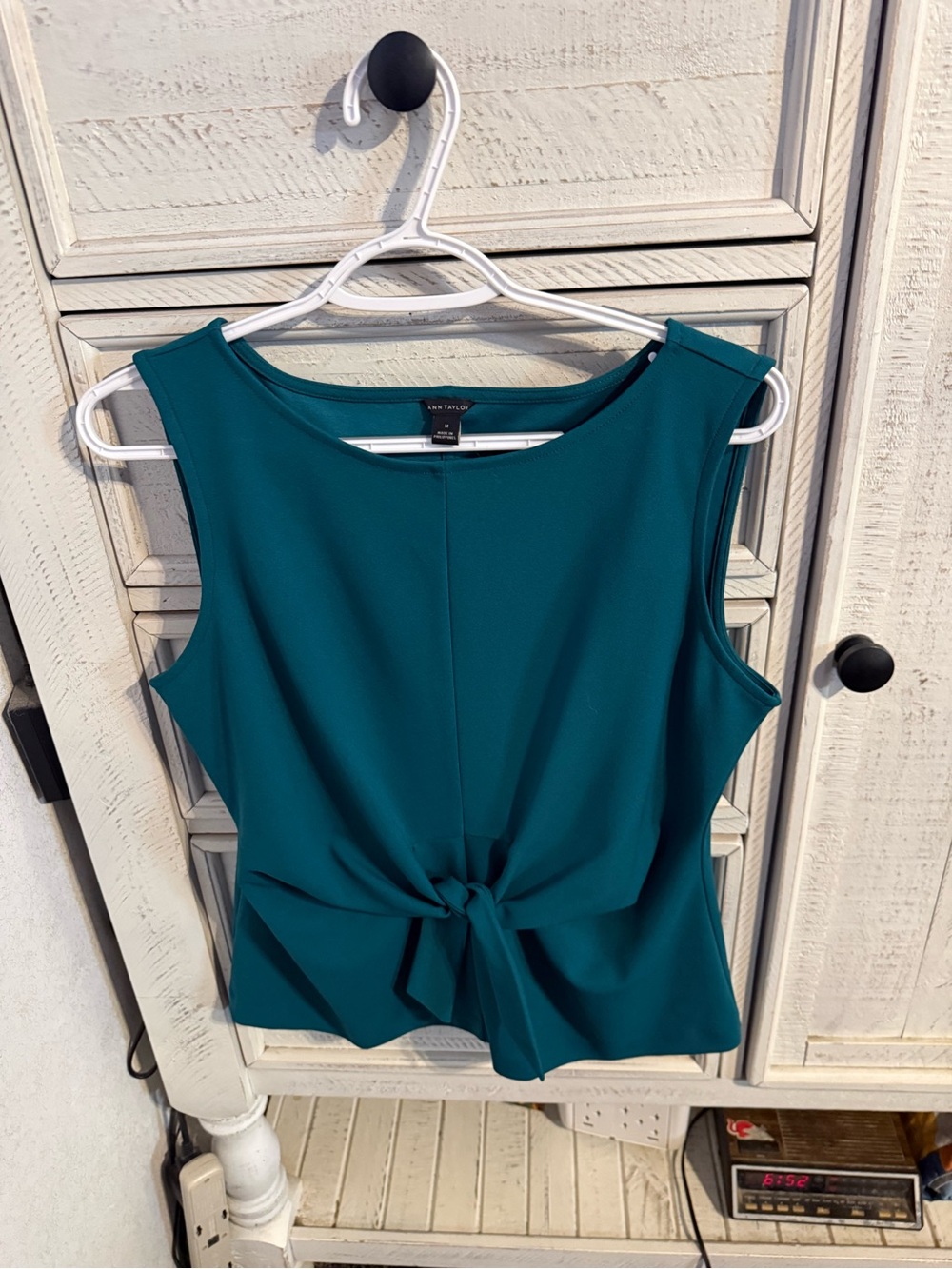 Ann Taylor Teal Tie-Front Sleeveless Shell